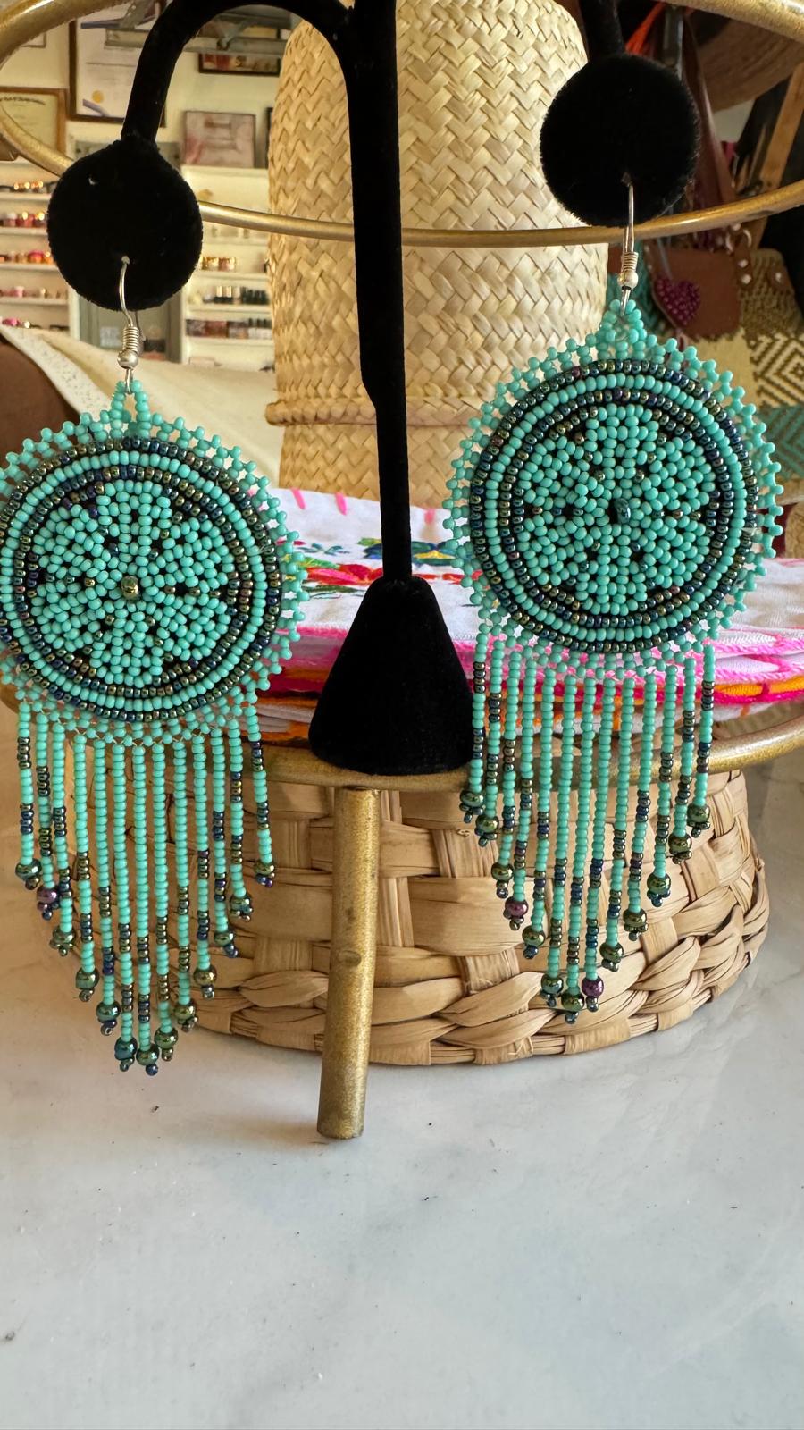 Aretes Boho de Chaquira 🌿 Estilo Único y Elegante - Ocala, Orlando, Florida